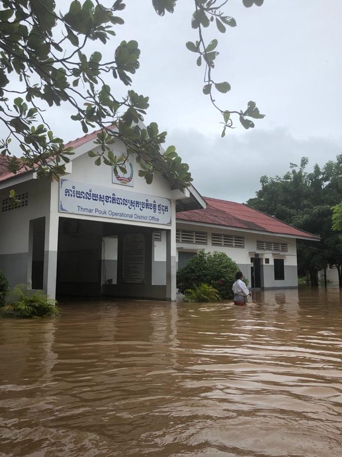 20102020-kh-flooded-thmar-pouk-od-office
